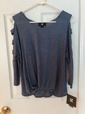 IZ Byer Cold-Shoulder Knotted Hem Top NWT